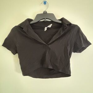 H&M Black Cropped Collared Top
